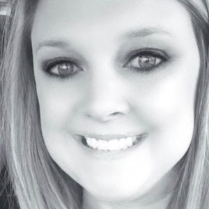 Meet your Posher, Becca